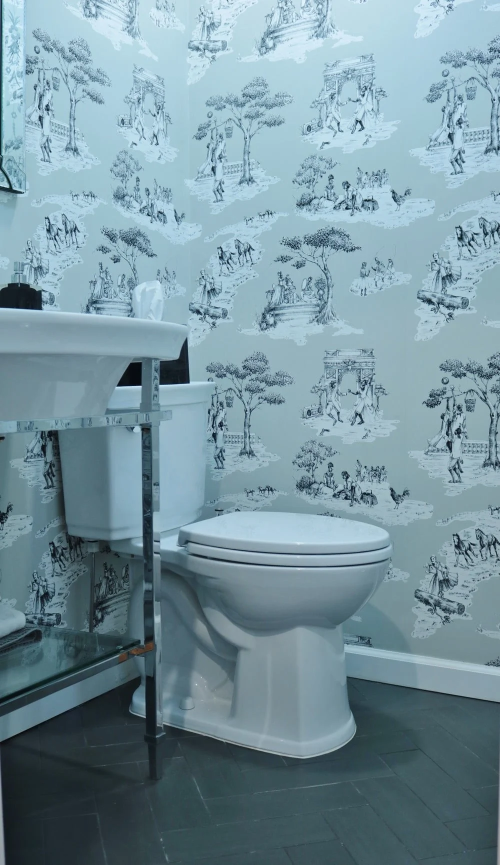 powder room